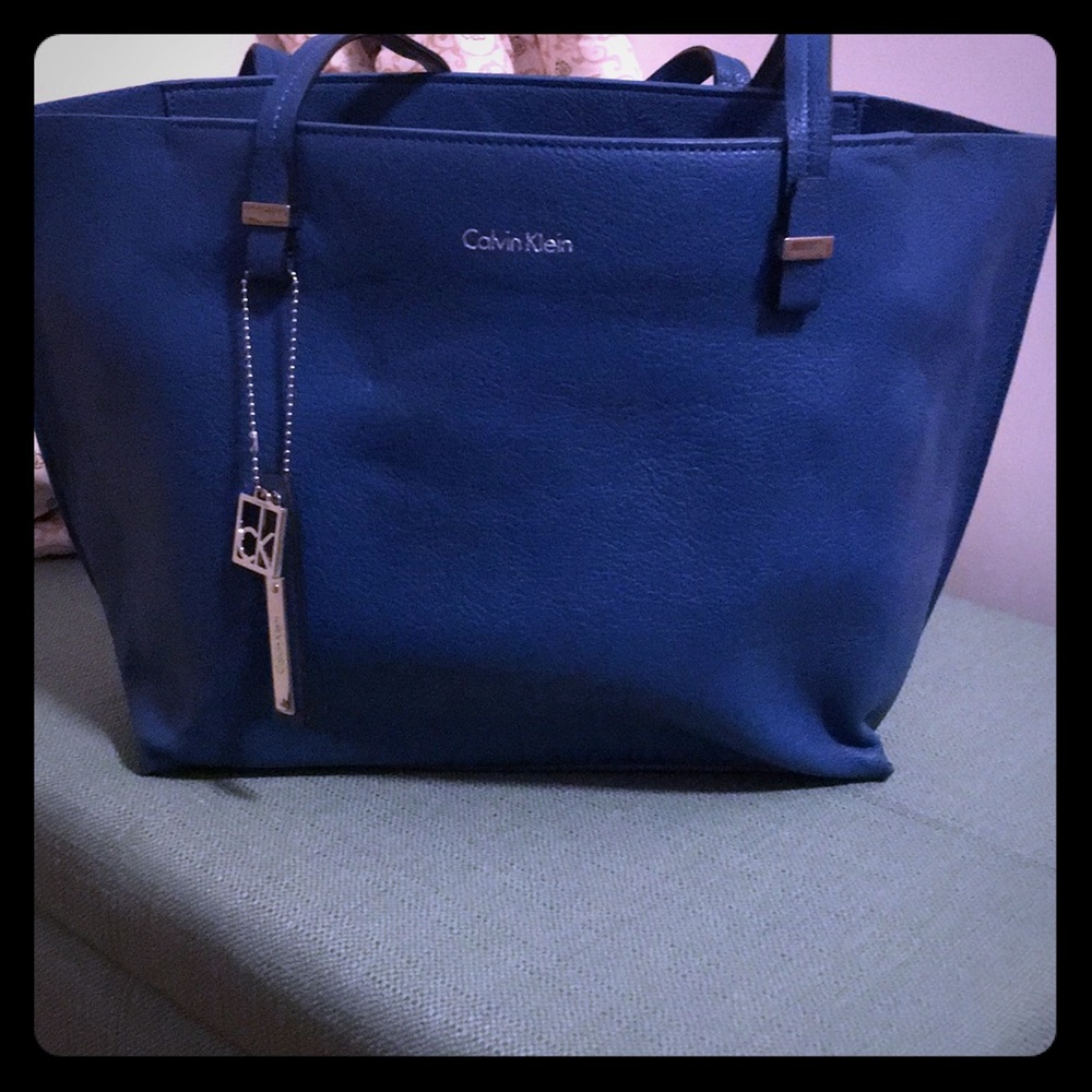 Hand bag